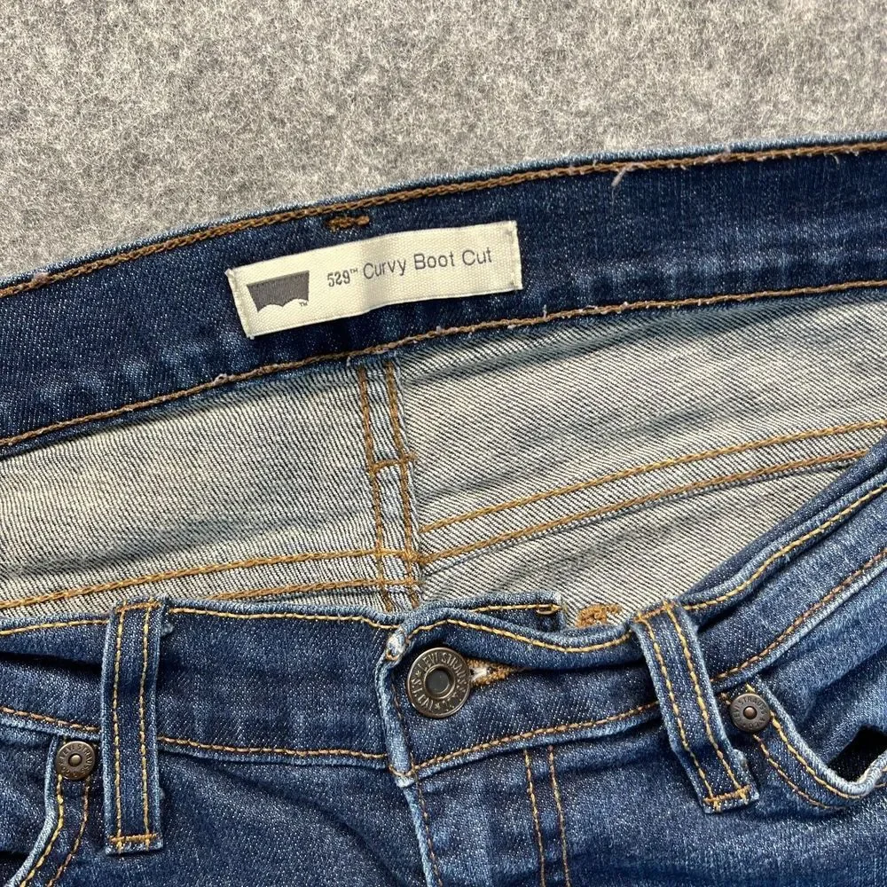 Levis Jeans‎ Women's 10 M 529 Curvy Bootcut Dark Blue Denim Pants Mid Rise
